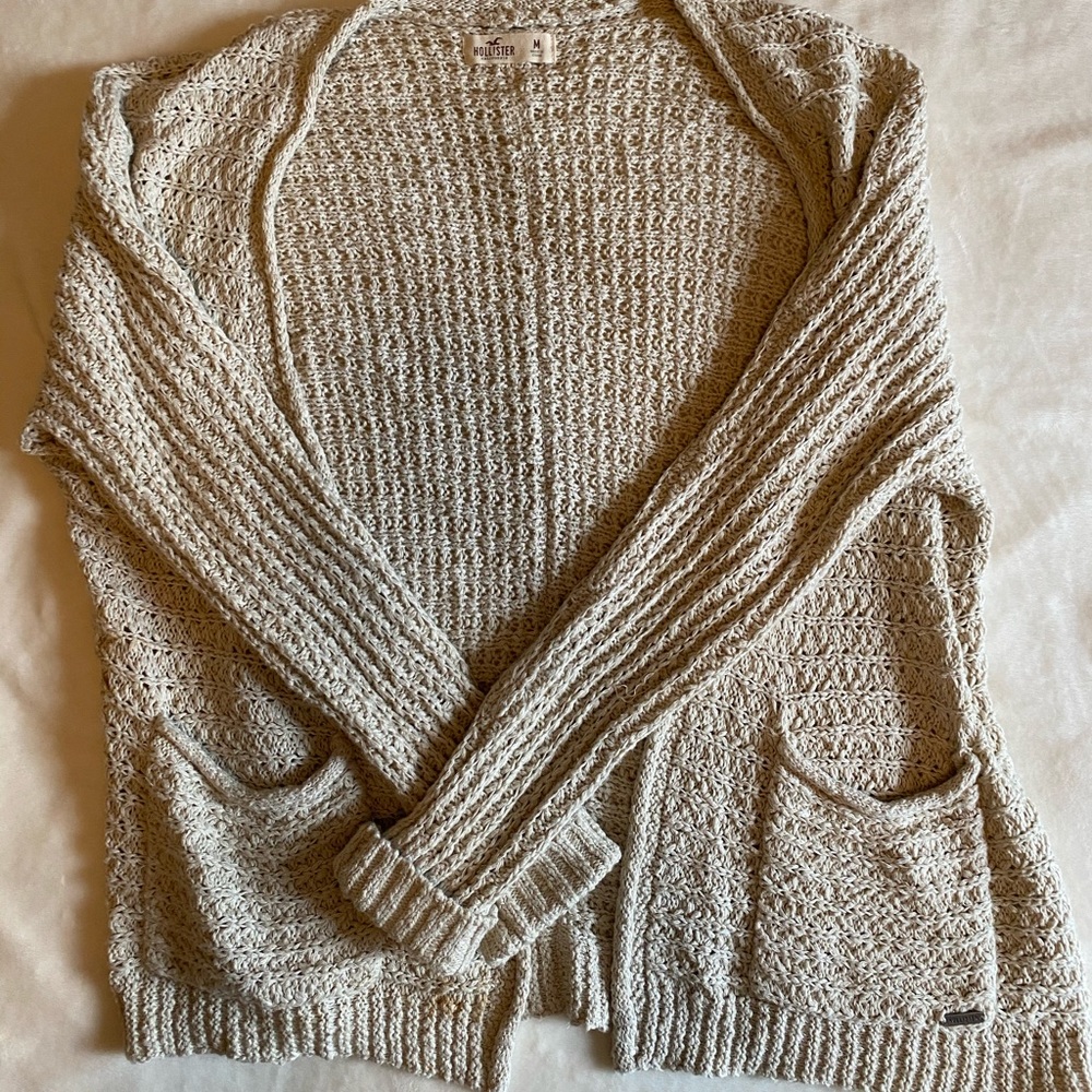 Hollister cardigan